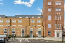 Windmill Lane, Hanwell