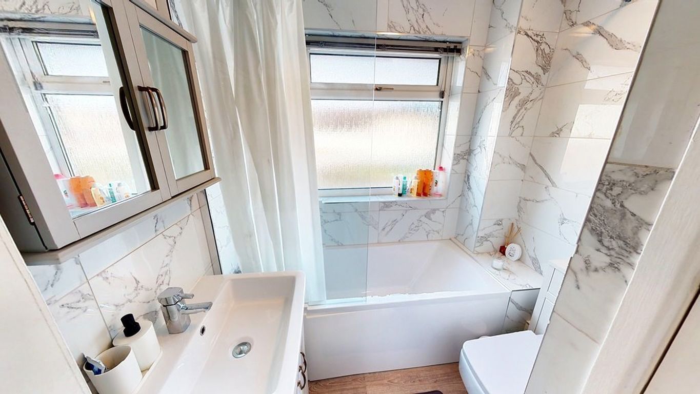 57 Frederick Road Image 3