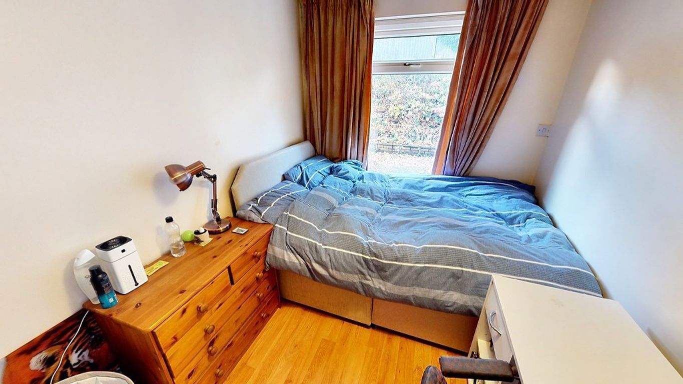 57 Frederick Road Image 7