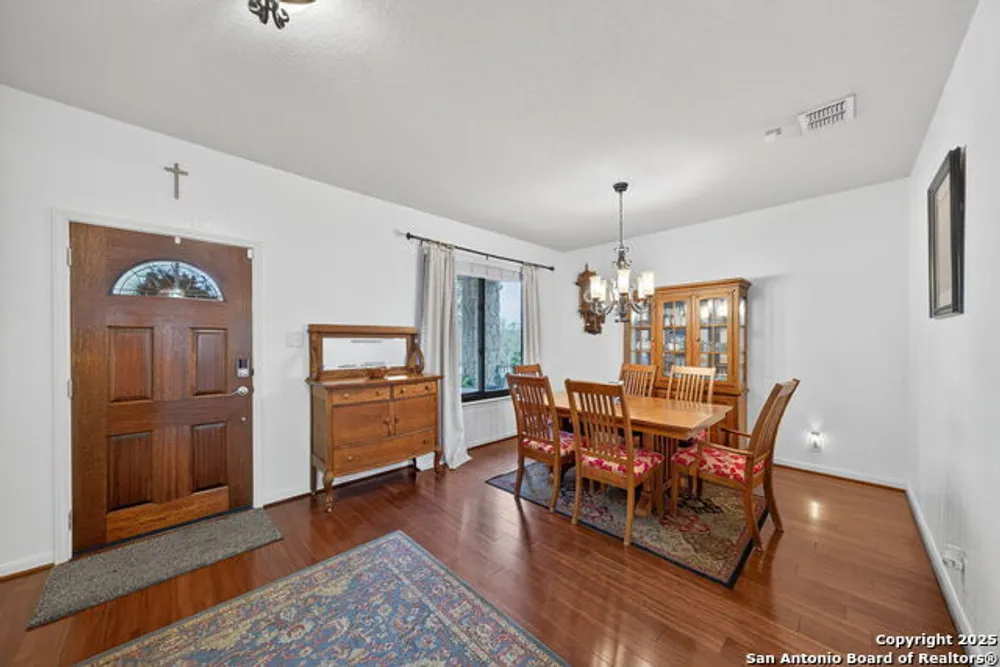 614 Colosseo Way, San Antonio, TX 78253