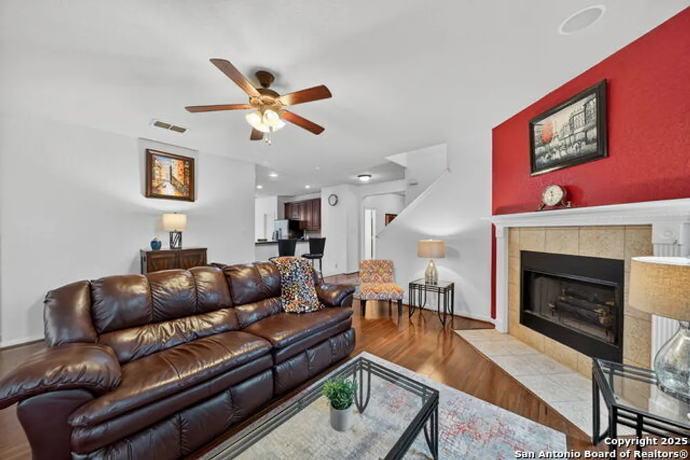 614 Colosseo Way, San Antonio, TX 78253