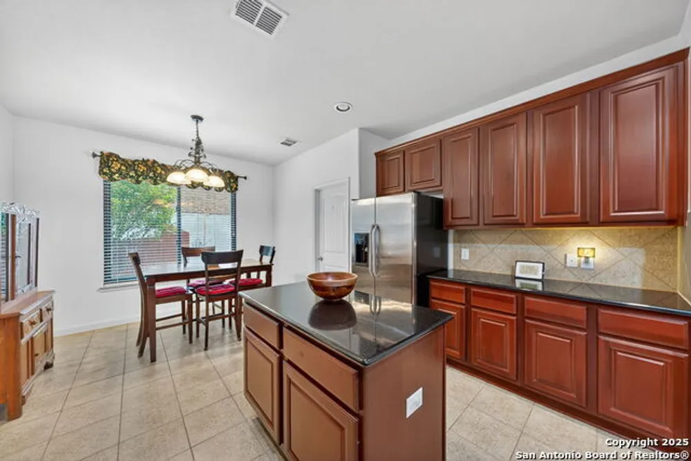 614 Colosseo Way, San Antonio, TX 78253
