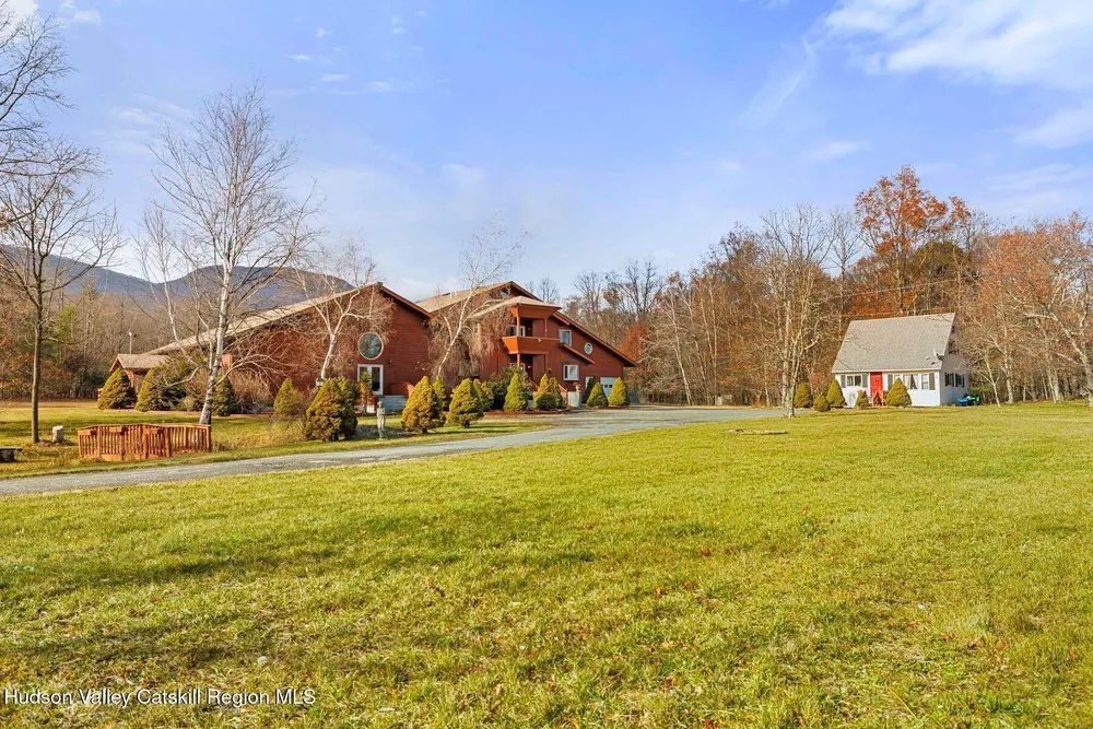 404 Winter Clove Rd, Round Top, NY 12473