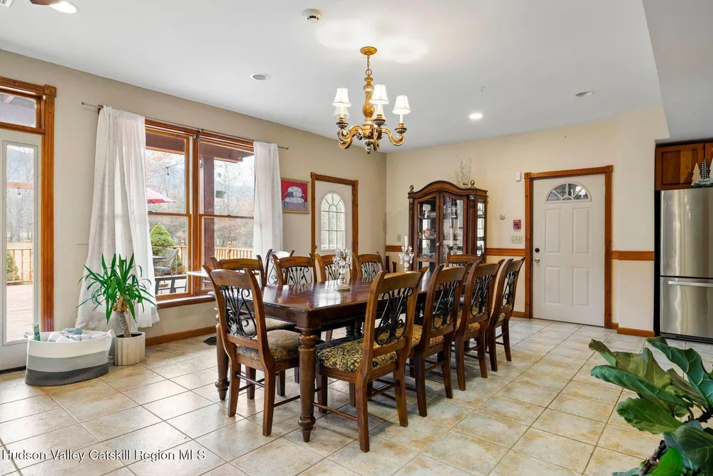 404 Winter Clove Rd, Round Top, NY 12473