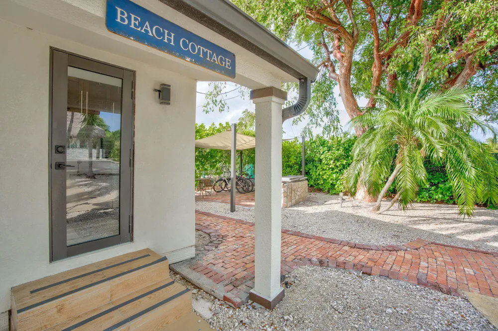 30468 Oleander Blvd, Big Pine, FL 33043