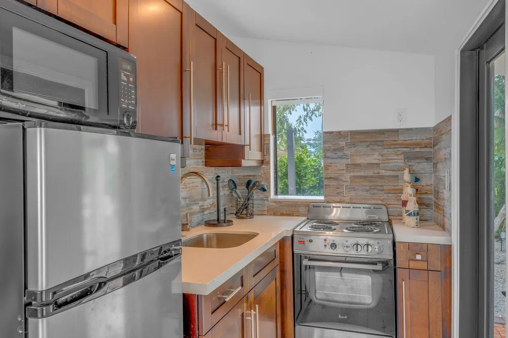 30468 Oleander Blvd, Big Pine, FL 33043