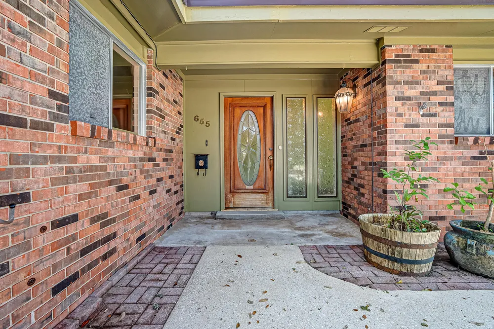 655 Merioneth Dr NE, Fort Walton Beach, FL 32547