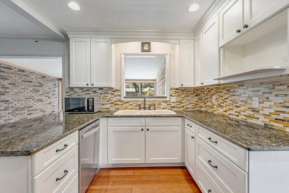 655 Merioneth Dr NE, Fort Walton Beach, FL 32547