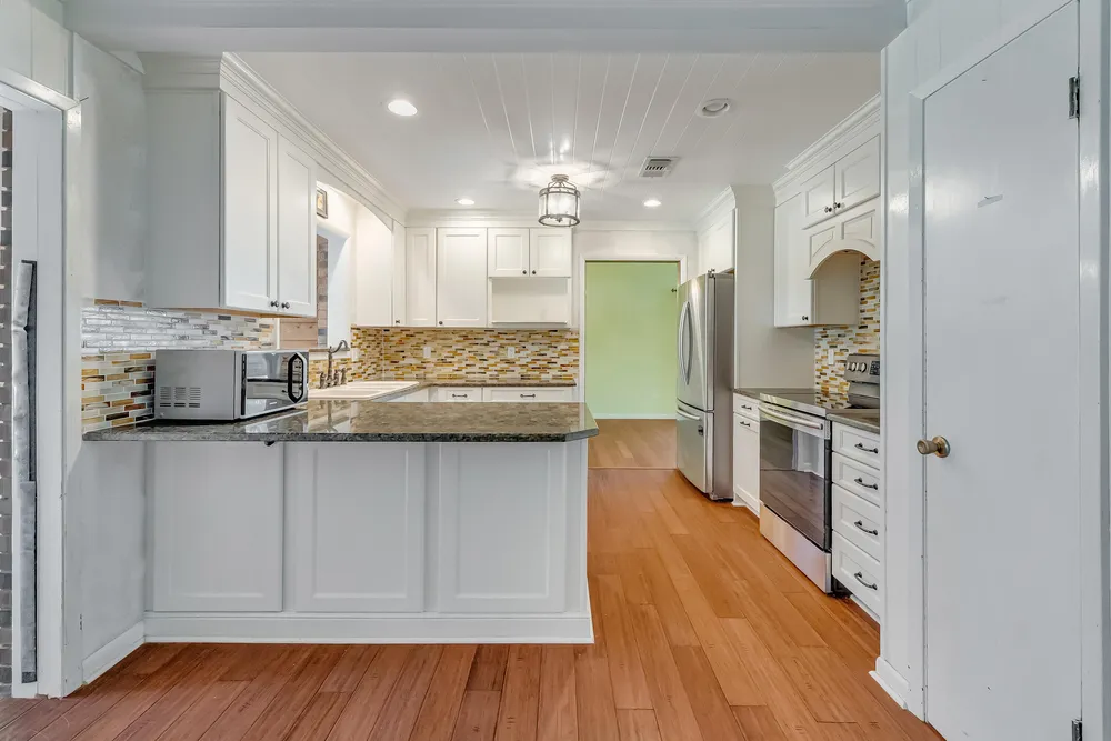 655 Merioneth Dr NE, Fort Walton Beach, FL 32547