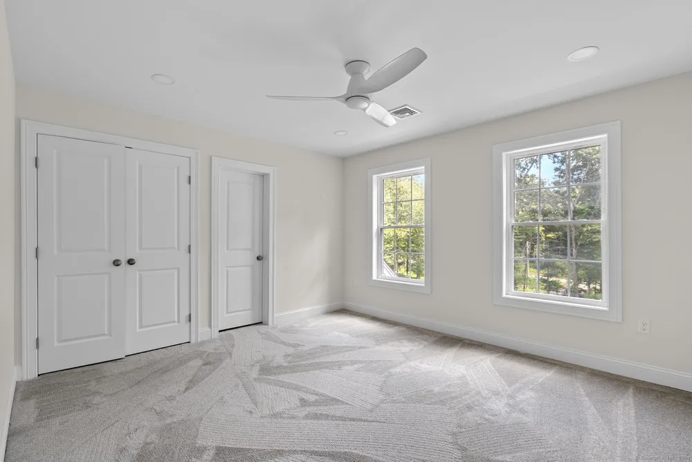 289 Young St, East Hampton, CT 06424