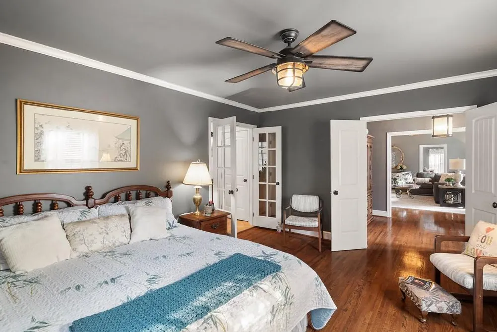 704 Walnut Ave, Dalton, GA 30720