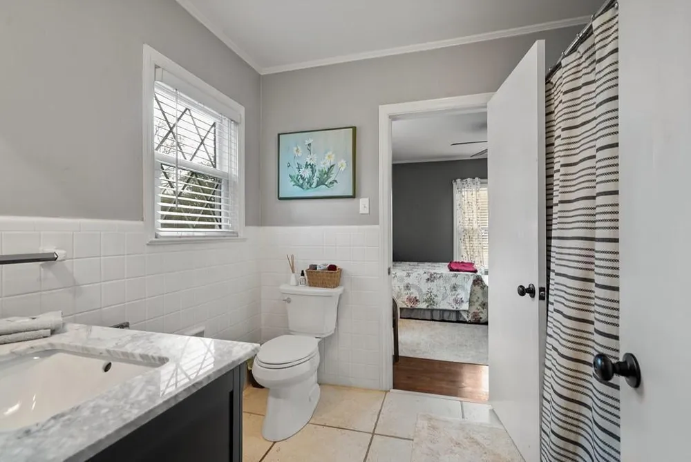 704 Walnut Ave, Dalton, GA 30720