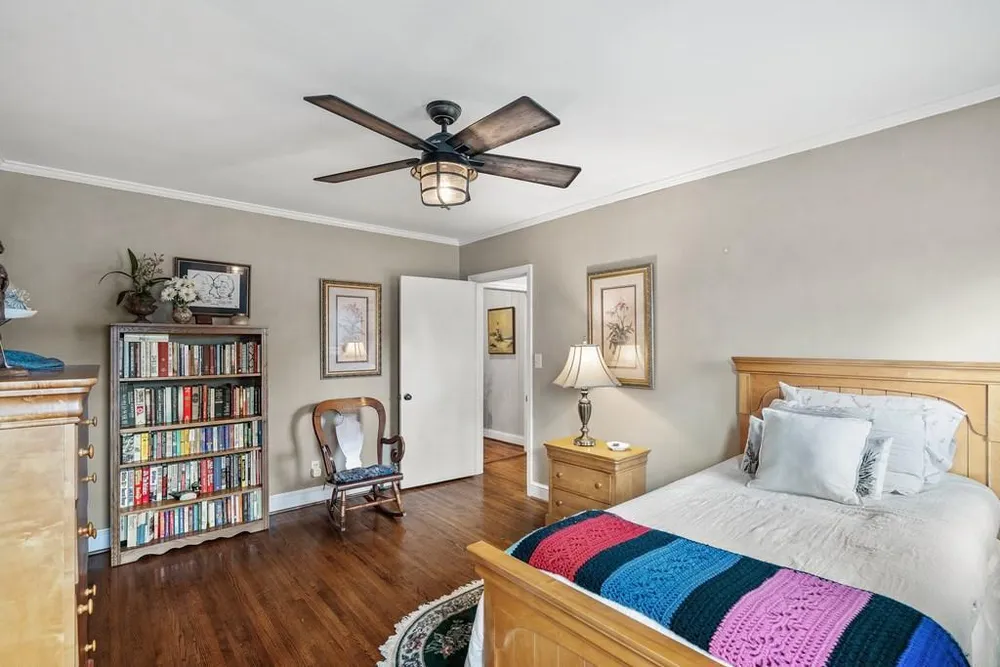 704 Walnut Ave, Dalton, GA 30720