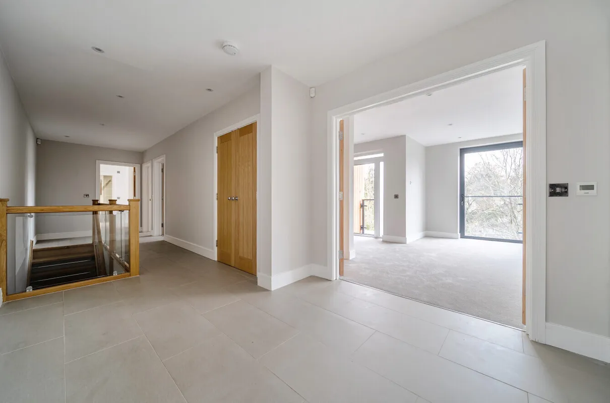 17 Frensham Road, Lower Bourne, Farnham, GU9