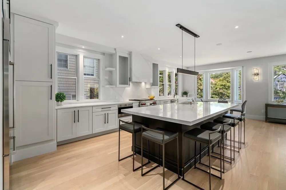 89 University Rd, Brookline, MA 02445