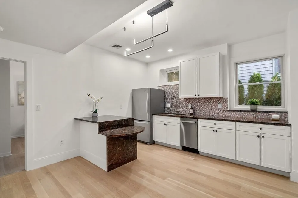 89 University Rd, Brookline, MA 02445
