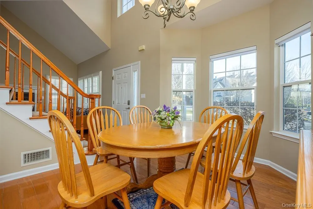 807 Battalion Dr, Stony Point, NY 10980