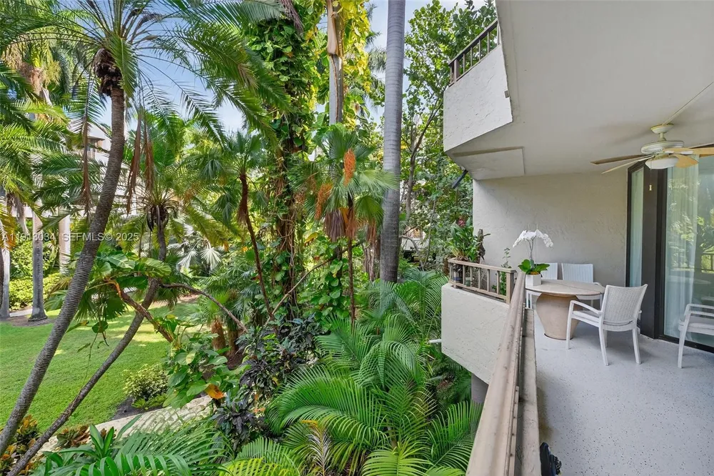 181 Crandon Blvd, Key Biscayne, FL 33149
