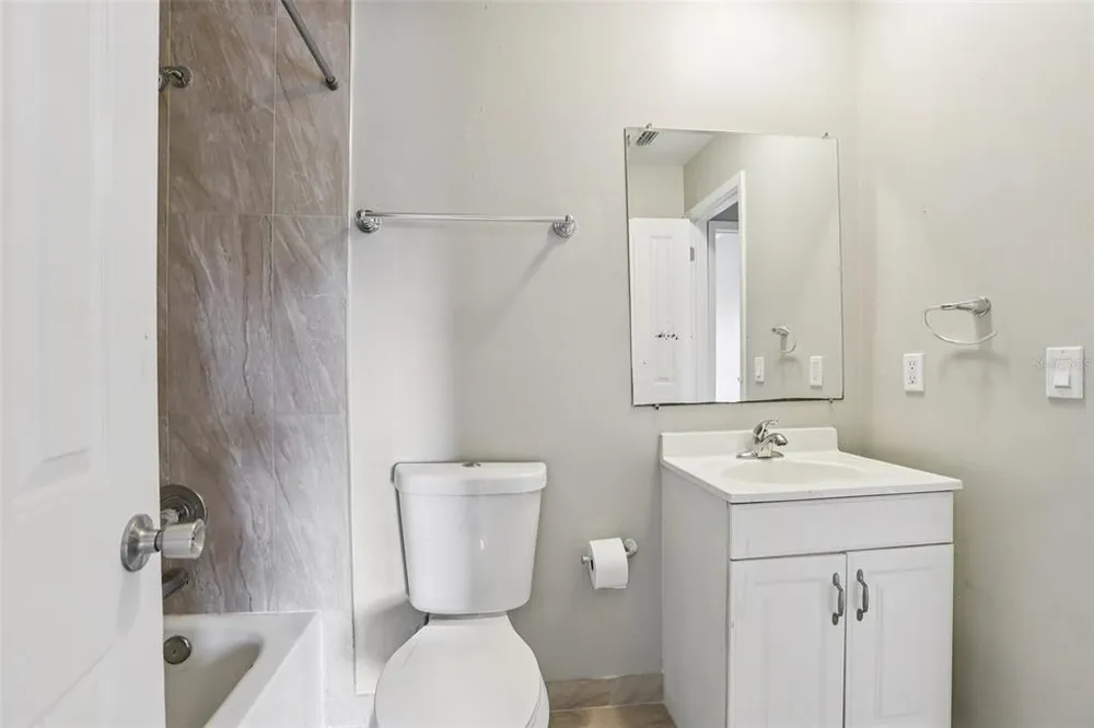 1310 Mountain View Dr, Tampa, FL 33612