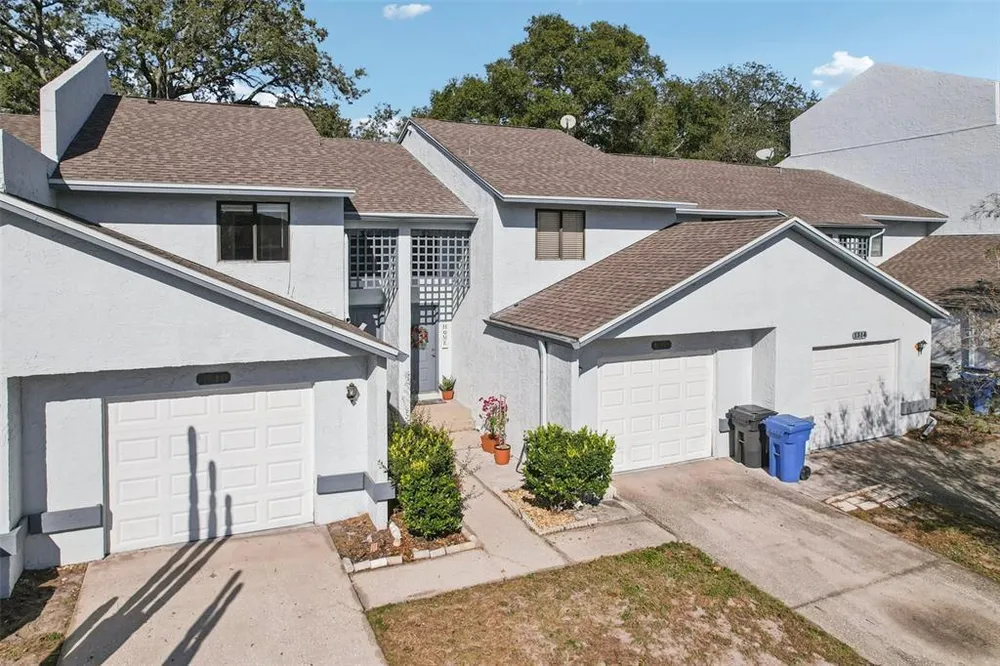 1310 Mountain View Dr, Tampa, FL 33612