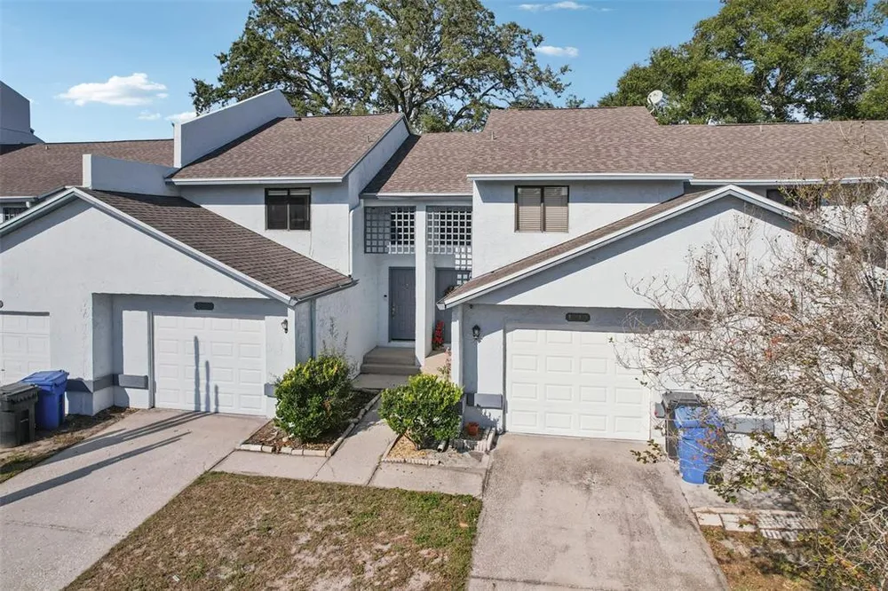 1310 Mountain View Dr, Tampa, FL 33612