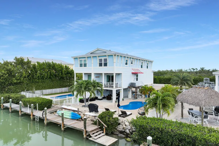 219 Sombrero Beach Rd, Marathon, FL 33050