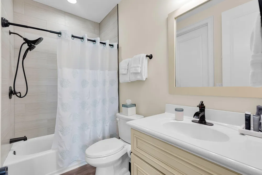 219 Sombrero Beach Rd, Marathon, FL 33050