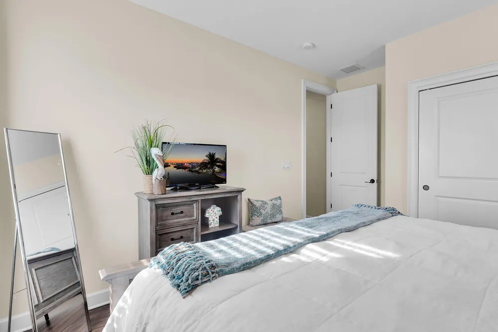 219 Sombrero Beach Rd, Marathon, FL 33050