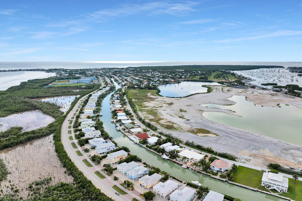 219 Sombrero Beach Rd, Marathon, FL 33050