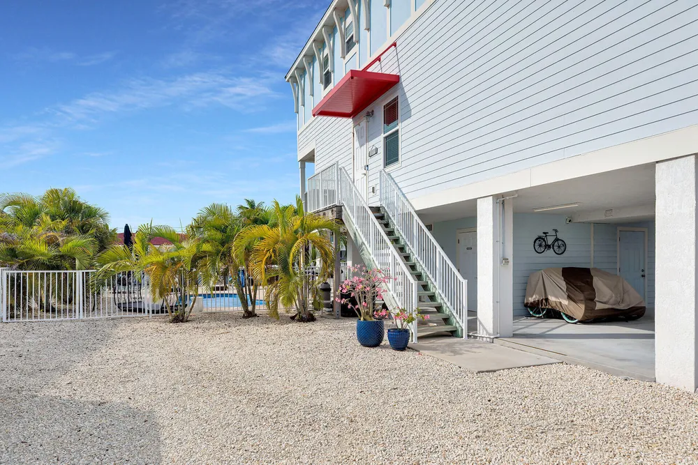 219 Sombrero Beach Rd, Marathon, FL 33050