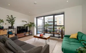 Williams Road, Ealing, W13, Ealing