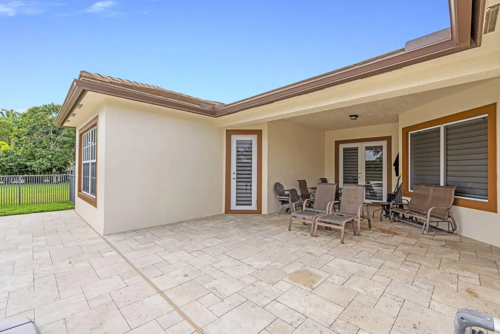 8750 Miralago Way, Parkland, FL 33076