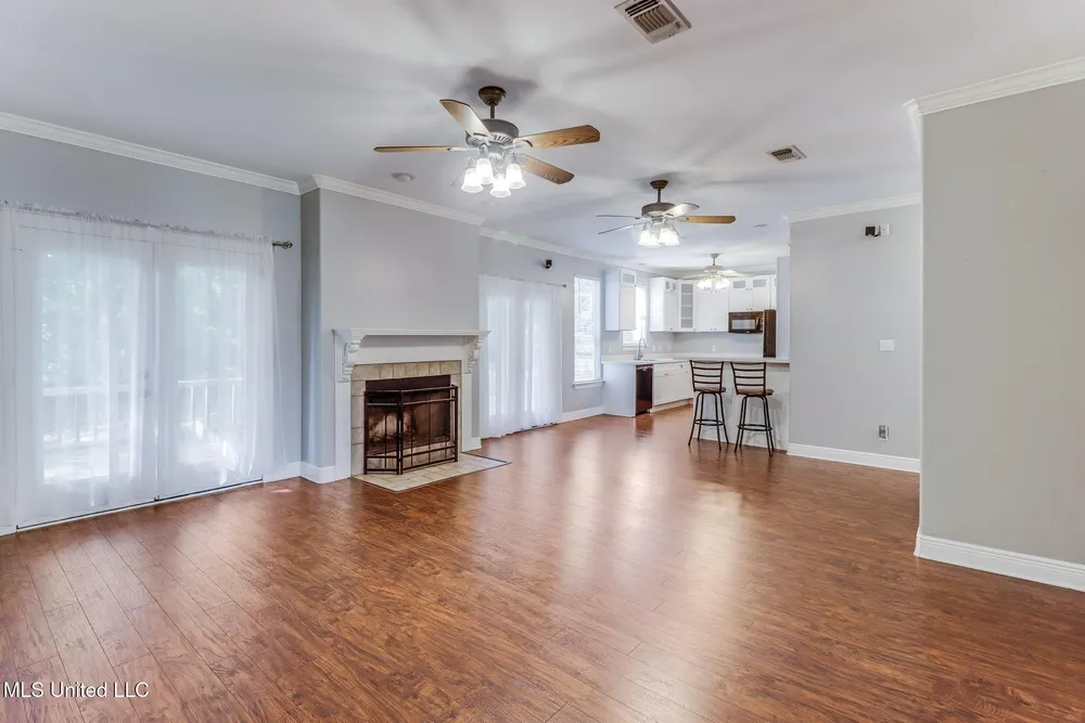 9520 Kalikimaka Pl, Diamondhead, MS 39525