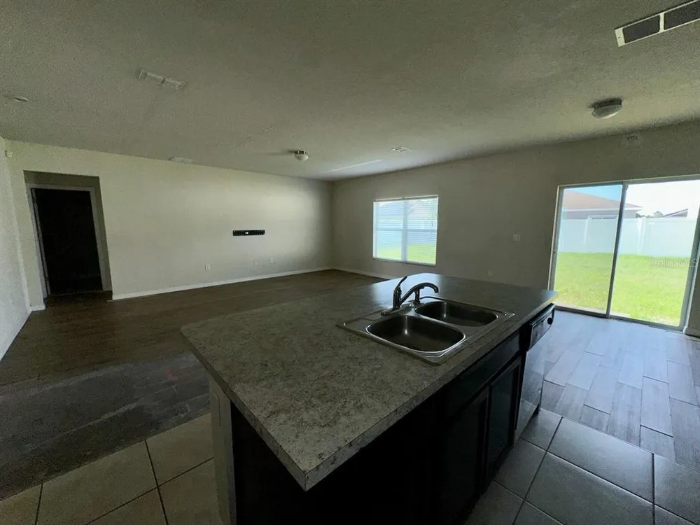 235 Hibiscus St, Winter Haven, FL 33881