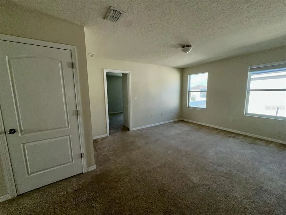 235 Hibiscus St, Winter Haven, FL 33881