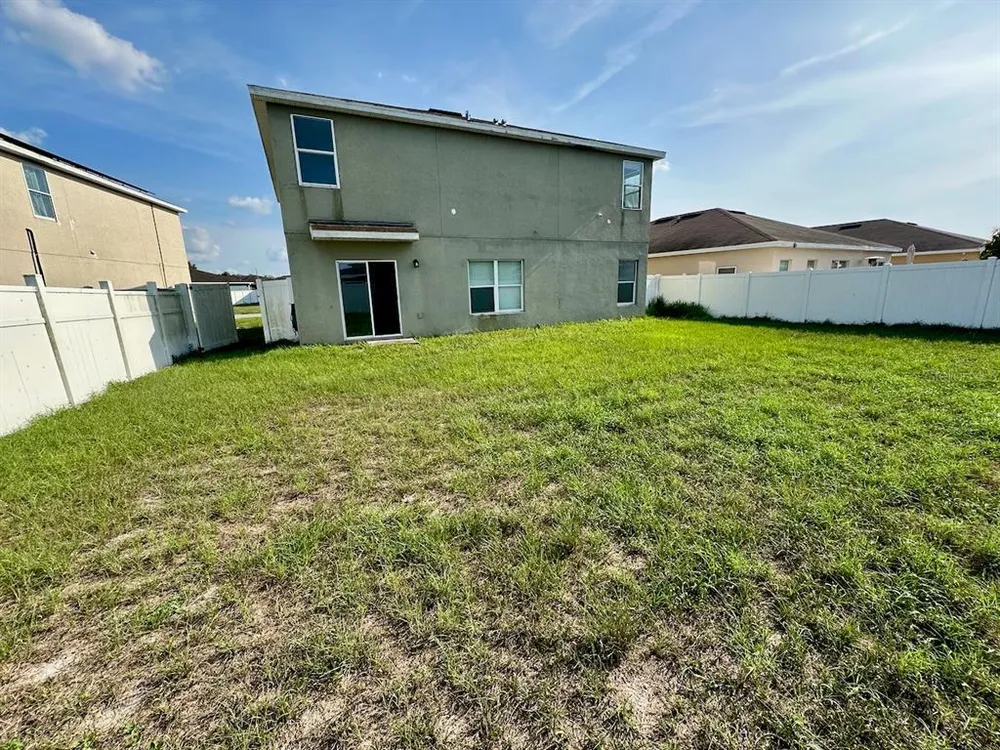 235 Hibiscus St, Winter Haven, FL 33881