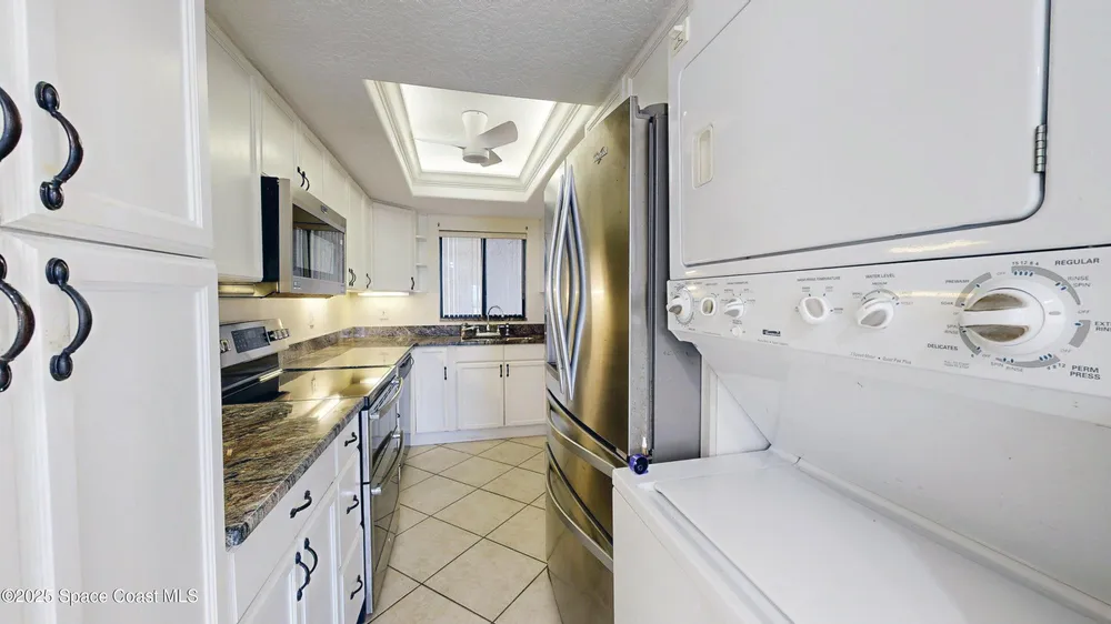 800 S Brevard Ave, Cocoa Beach, FL 32931