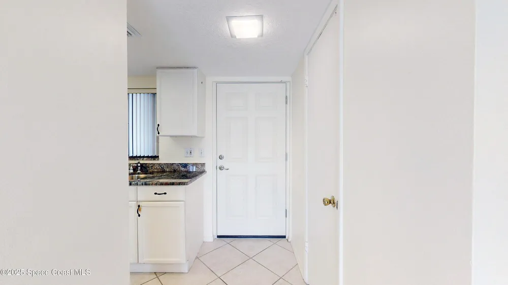 800 S Brevard Ave, Cocoa Beach, FL 32931