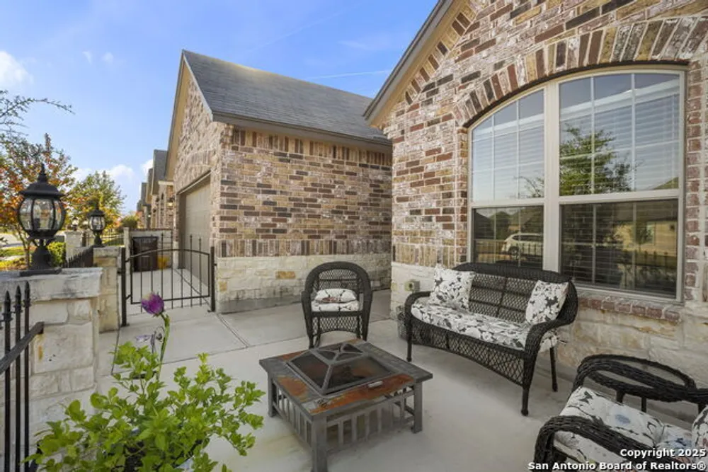 9407 Sundrop Valley, San Antonio, TX 78254