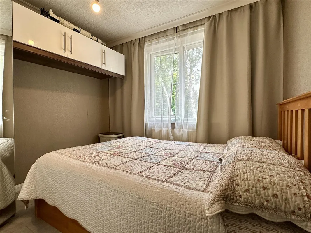 Gloucester Crescent, Sheffield, S10 2FZ