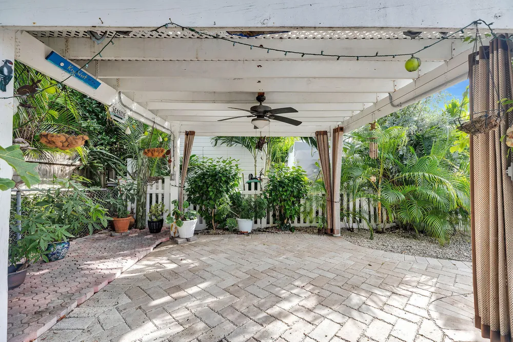 480 109th Street Ocean, Marathon, FL 33050
