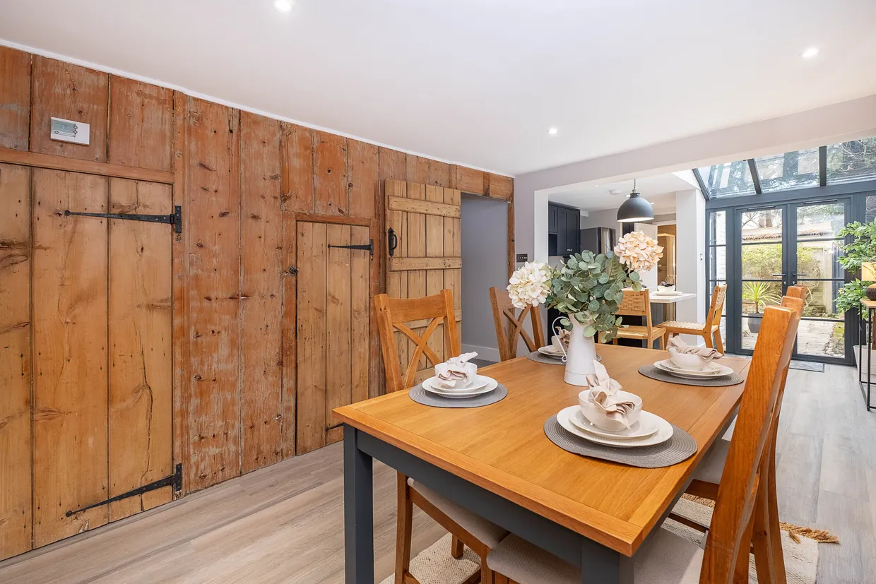 West Place, London, SW19 photo 9