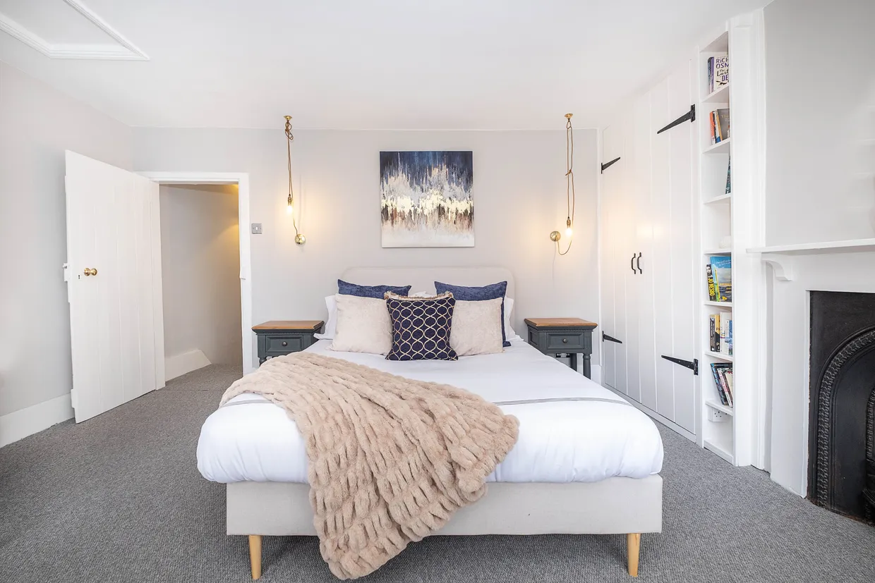 West Place, London, SW19 photo 14