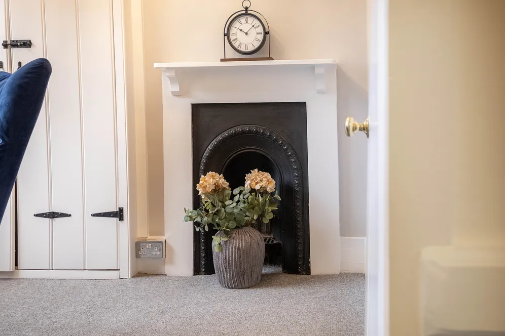 West Place, London, SW19 photo 16