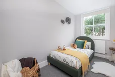 West Place, London, SW19 photo 23