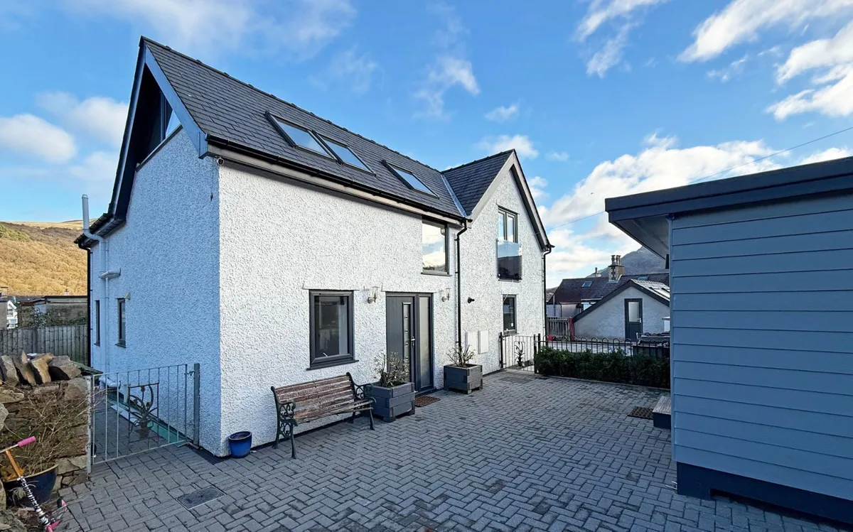 Warden Street, Llanberis, Caernarfon, Gwynedd, LL55