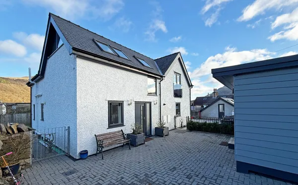 Warden Street, Llanberis, Caernarfon, Gwynedd, LL55