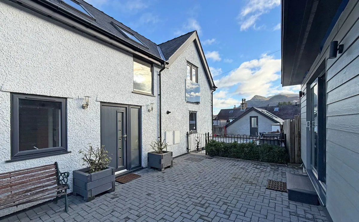 Warden Street, Llanberis, Caernarfon, Gwynedd, LL55