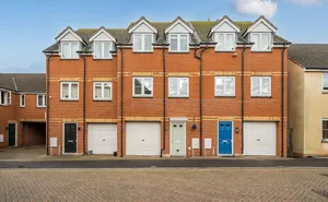 Pollards Way, Taunton, Somerset, TA1 photo