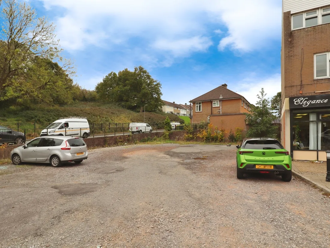 Property photo 11